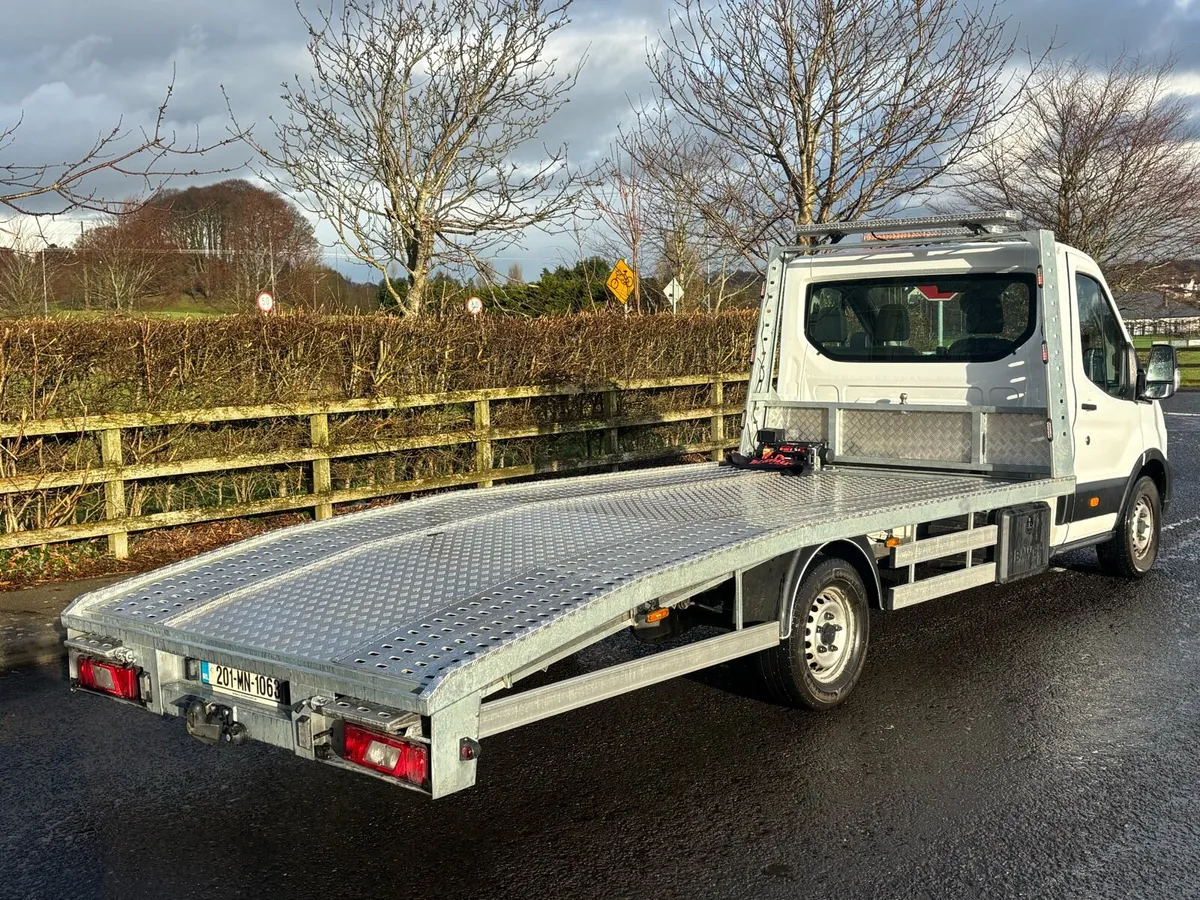 2020 Ford Transit Recovery Truck - Image 4