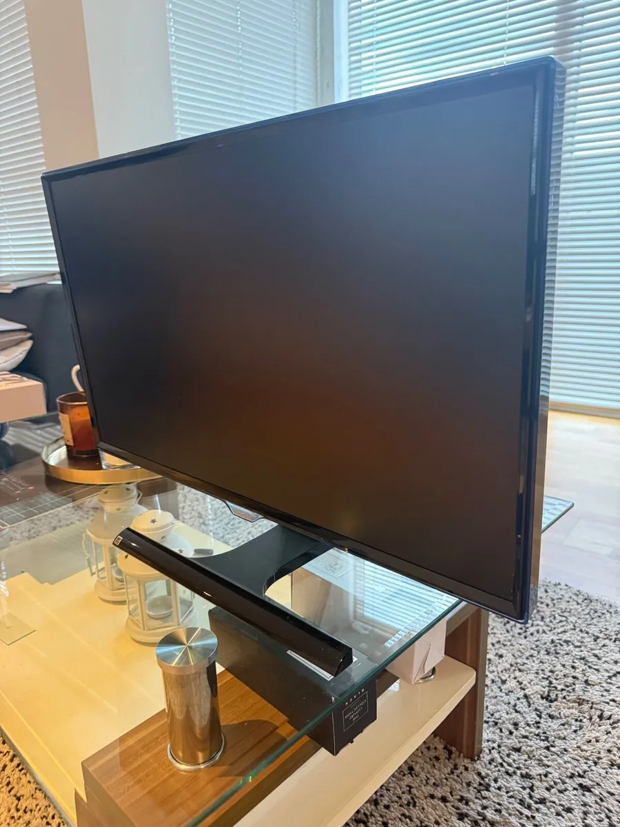 PC Monitor - Image 3