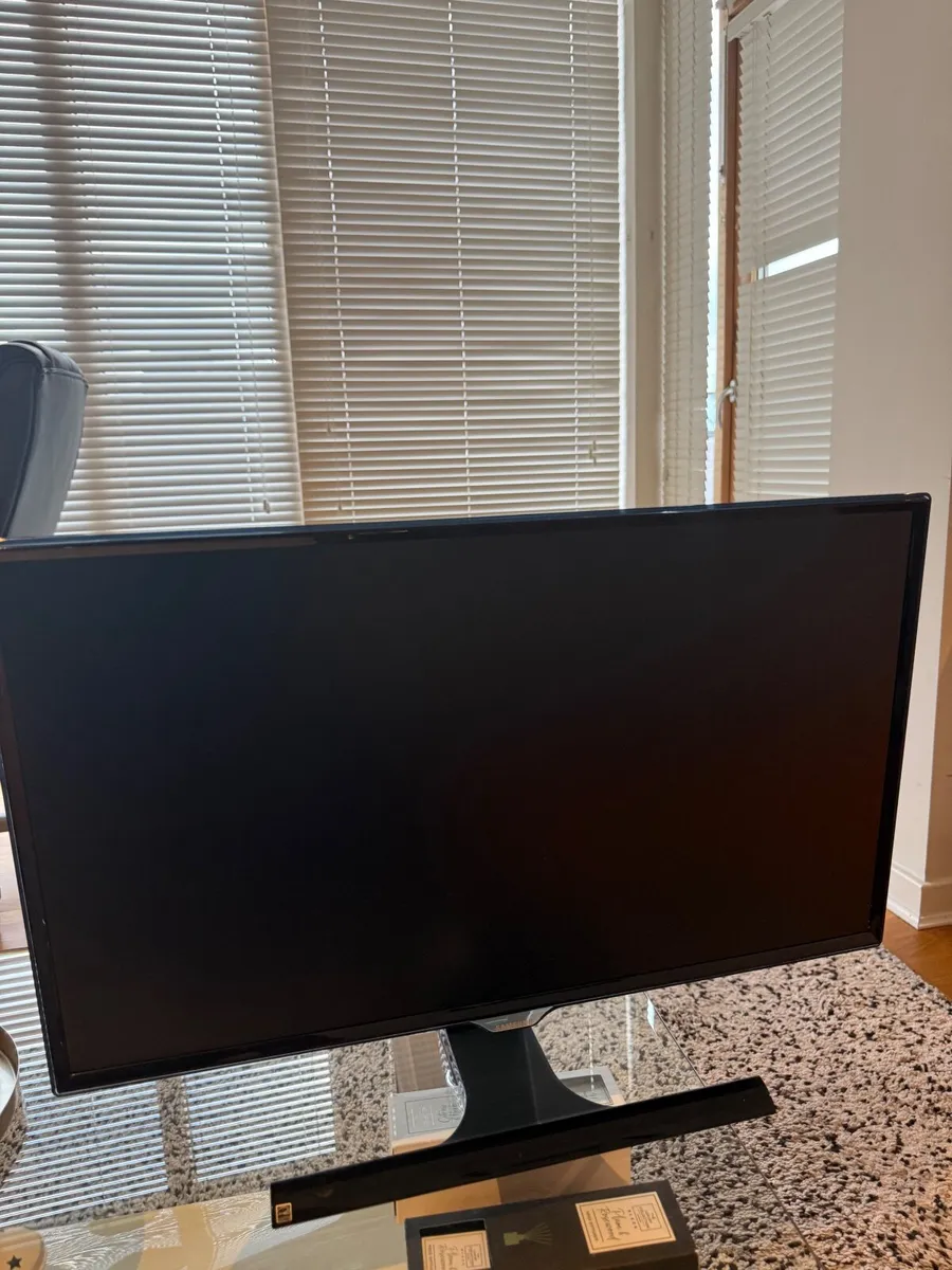 PC Monitor - Image 1