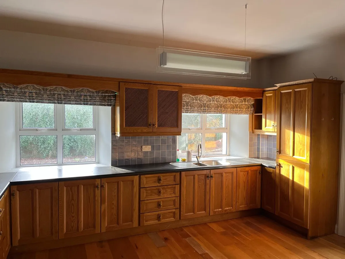 Kitchen units - Image 3