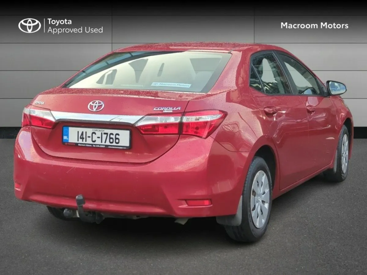 Toyota Corolla FRESH SELECTION OF TRADE-INS COROLL - Image 2