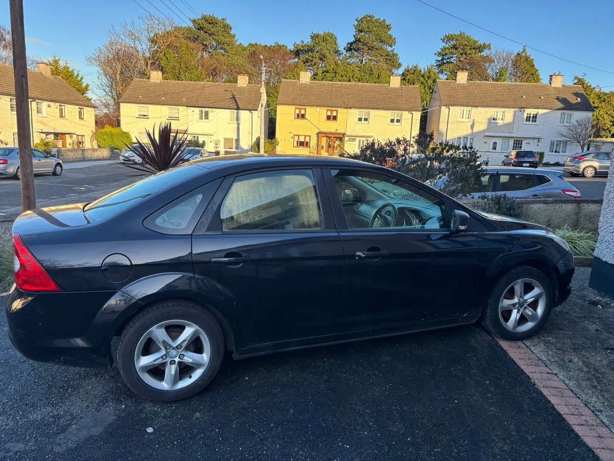 08 Ford Focus Zetec - Image 2