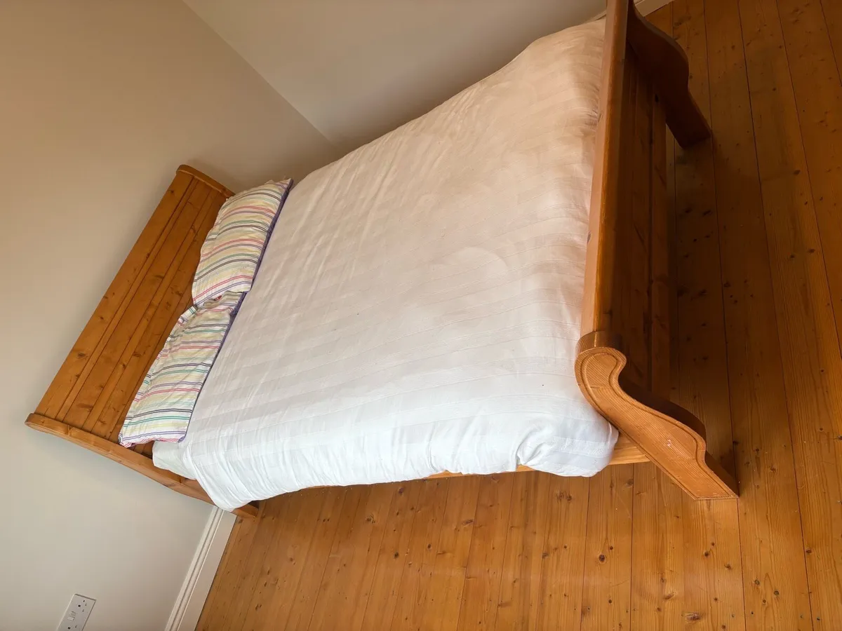 Double Bed - Image 2