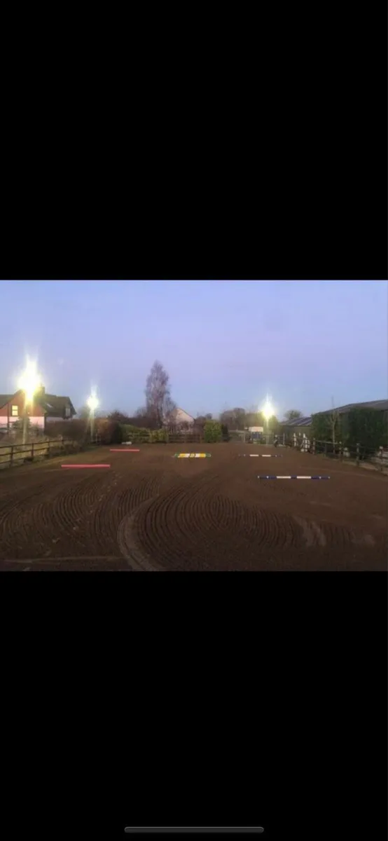 Livery €50 - Image 1