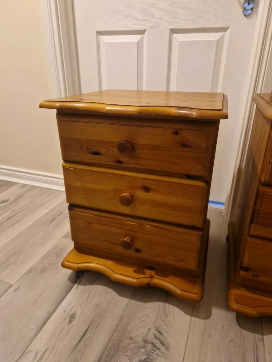 Pine bedside lockers - Image 3
