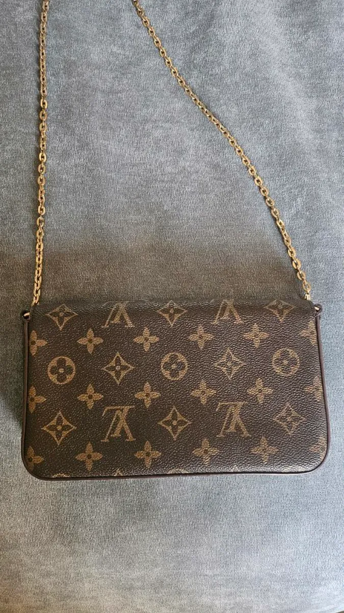 Louis Vuitton Style Pochette - Image 2
