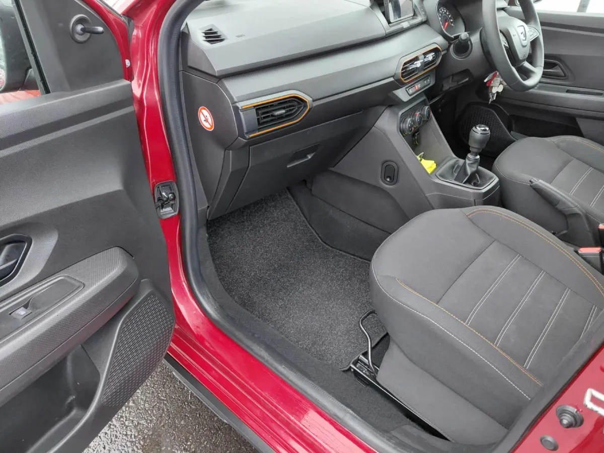 Sandero Stepway essential 2022 NCT  feb 28 - Image 3