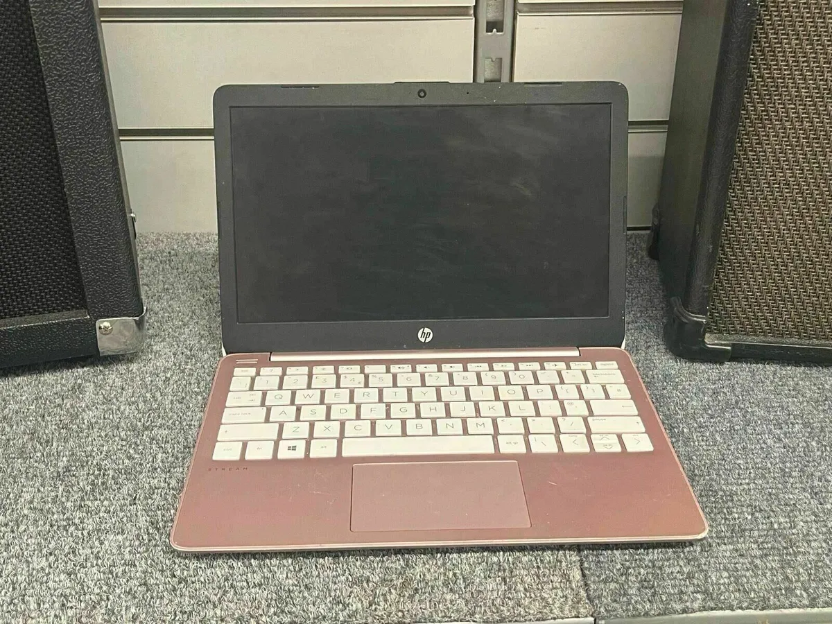 HP Stream 11 Chromebook - Image 2
