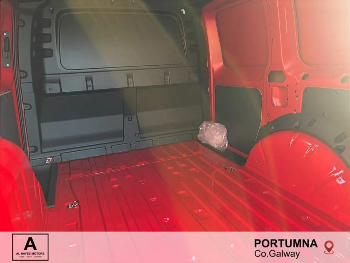 Volkswagen Caddy 2.0 TDI 102HP - Image 4