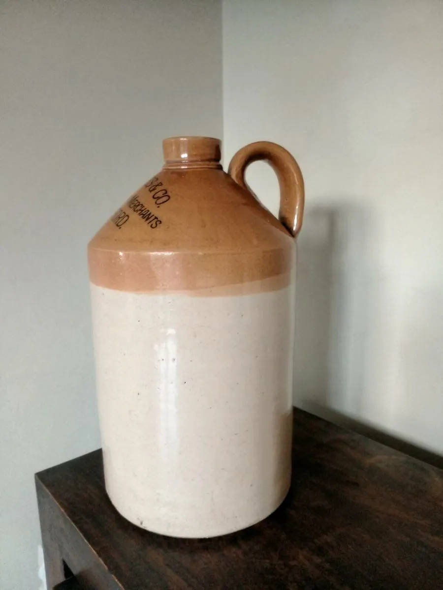 Antique Whiskey flagon - Image 2