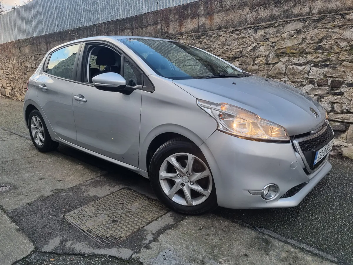 Peugeot 208 2013 Ideal starter car - Image 1