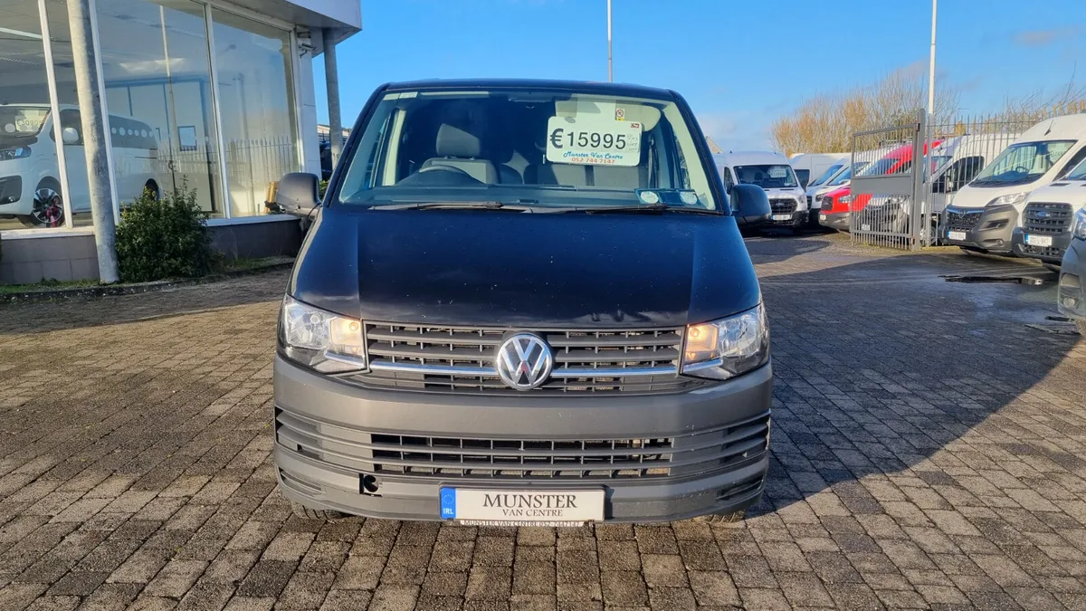 201 VW TRANSPORTER TWIN SIDE DOORS WITH A/C - Image 2