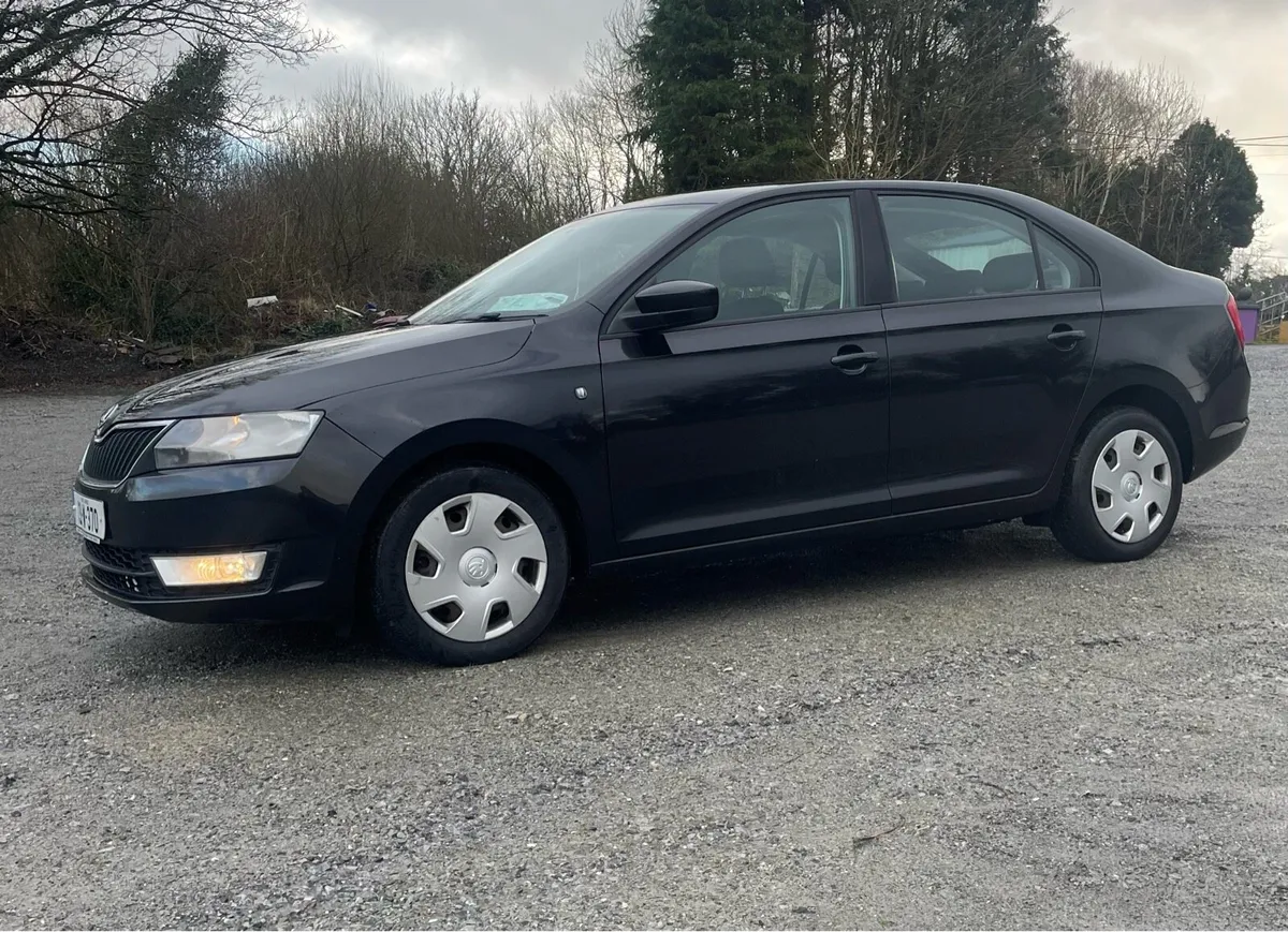 Skoda Rapid 2013 - Image 1