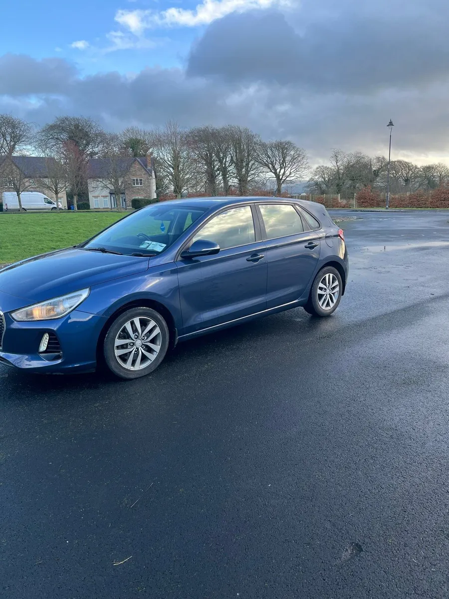 Hyundai i30 181 1.6 diesel price €9500. - Image 2