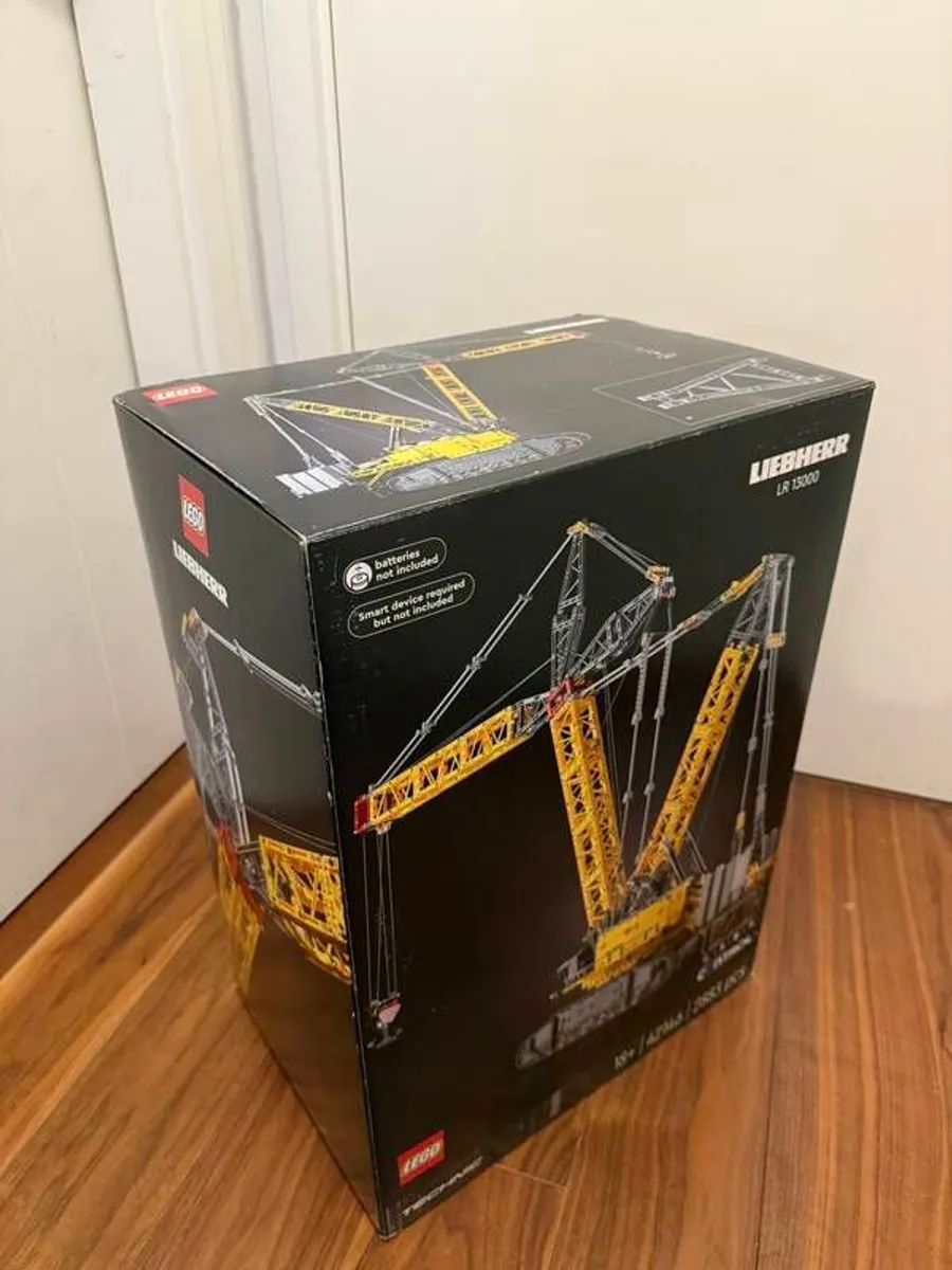 New Lego Technic - Liebherr Crawler Crane Lr 13000 (42146) - Image 3