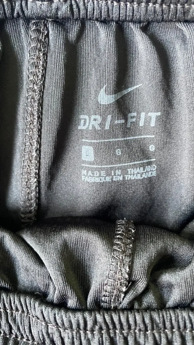 Nike shorts large - Image 3