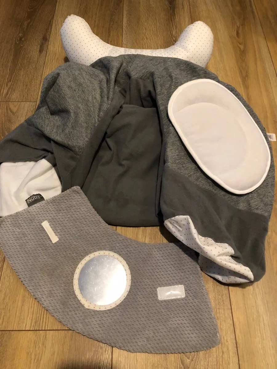 Sit & Play Baby Floor Seat - Image 3