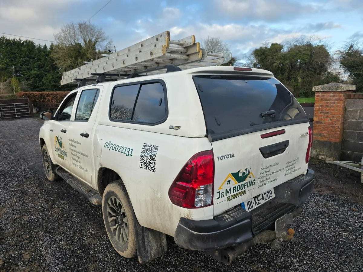 Toyota Hilux 2018 Tax&Doe - Image 3