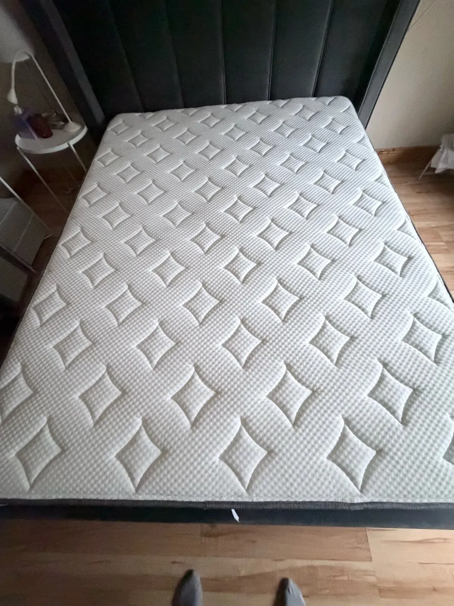 Castlebeds Signature Elite mattress - King (5ft) - Image 1