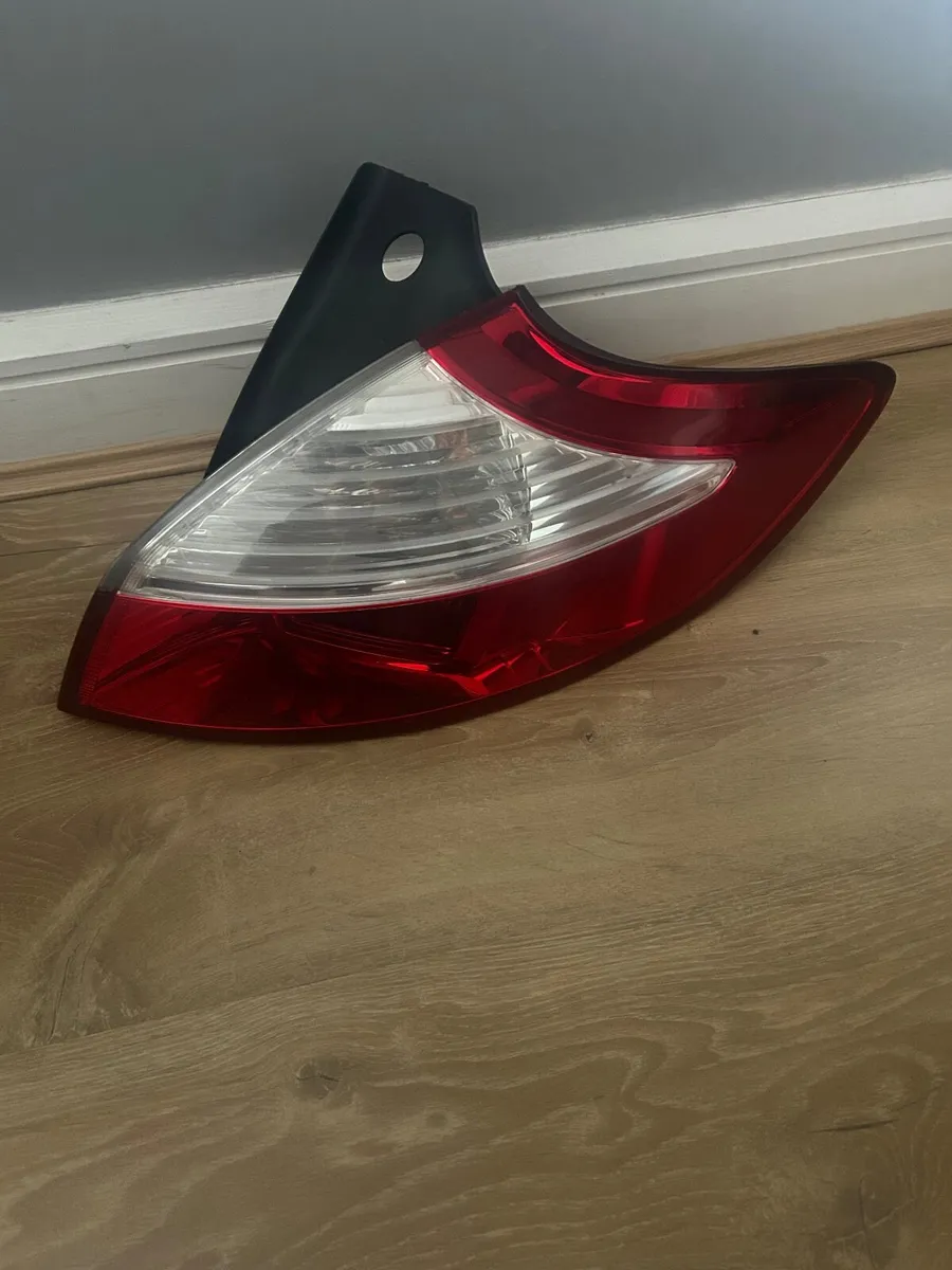 Renault Megane Parts - Image 2