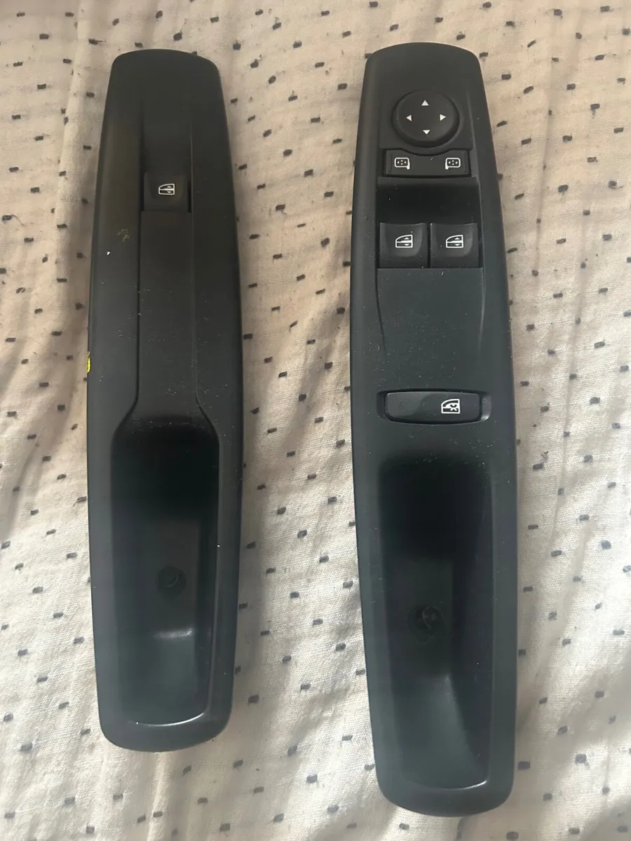 Renault Megane Parts - Image 4