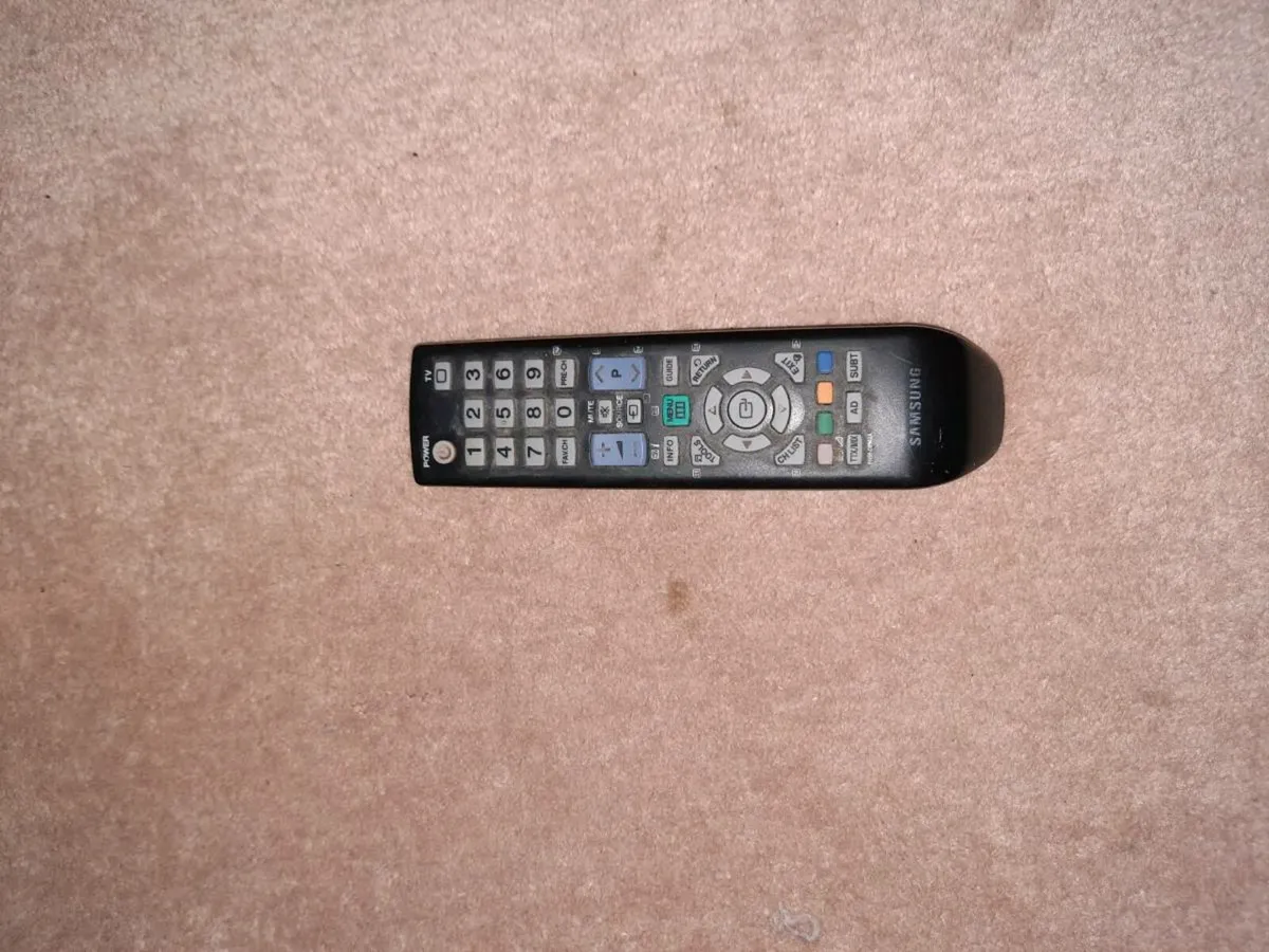 Samsung  TV and stand - Image 2