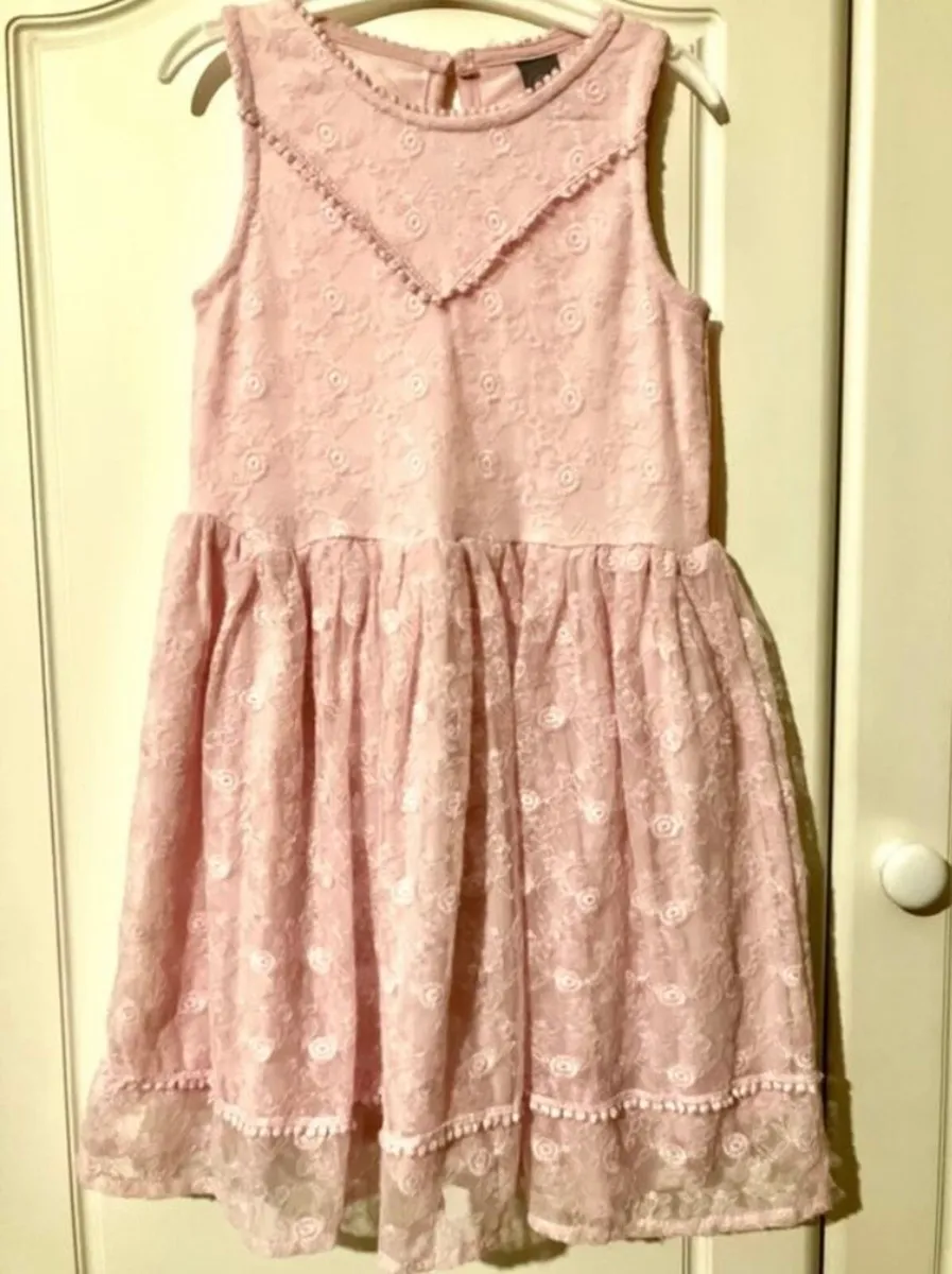 Girls dresses - Image 4