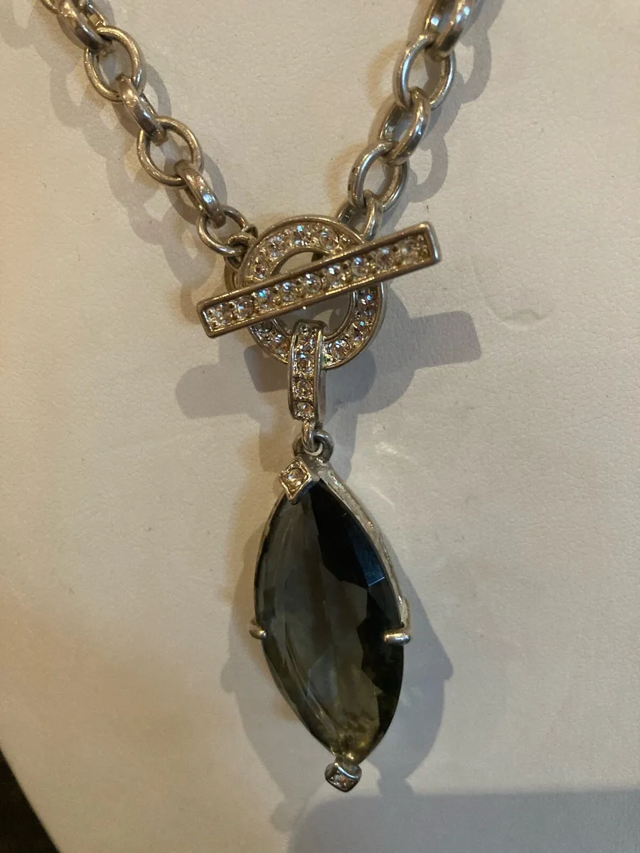 Crystal pendant and chain   Valentine gift? - Image 2