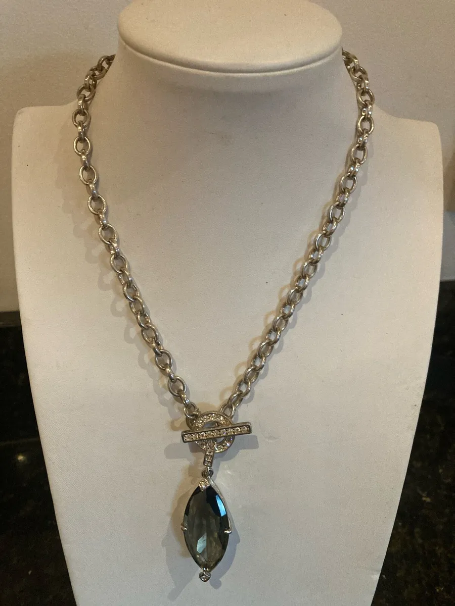 Crystal pendant and chain   Valentine gift? - Image 3