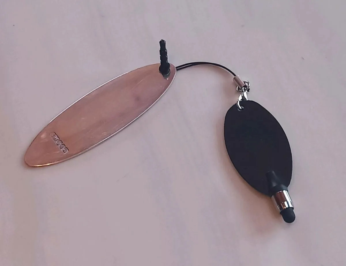 Silver paddle, phone nib, D18 post 3e, stamped - Image 1