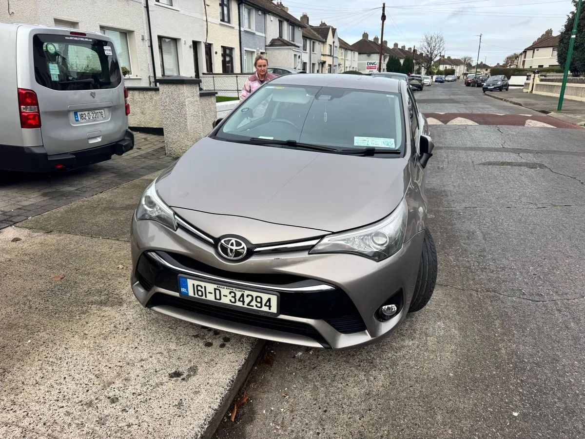 Toyota avensis - Image 2