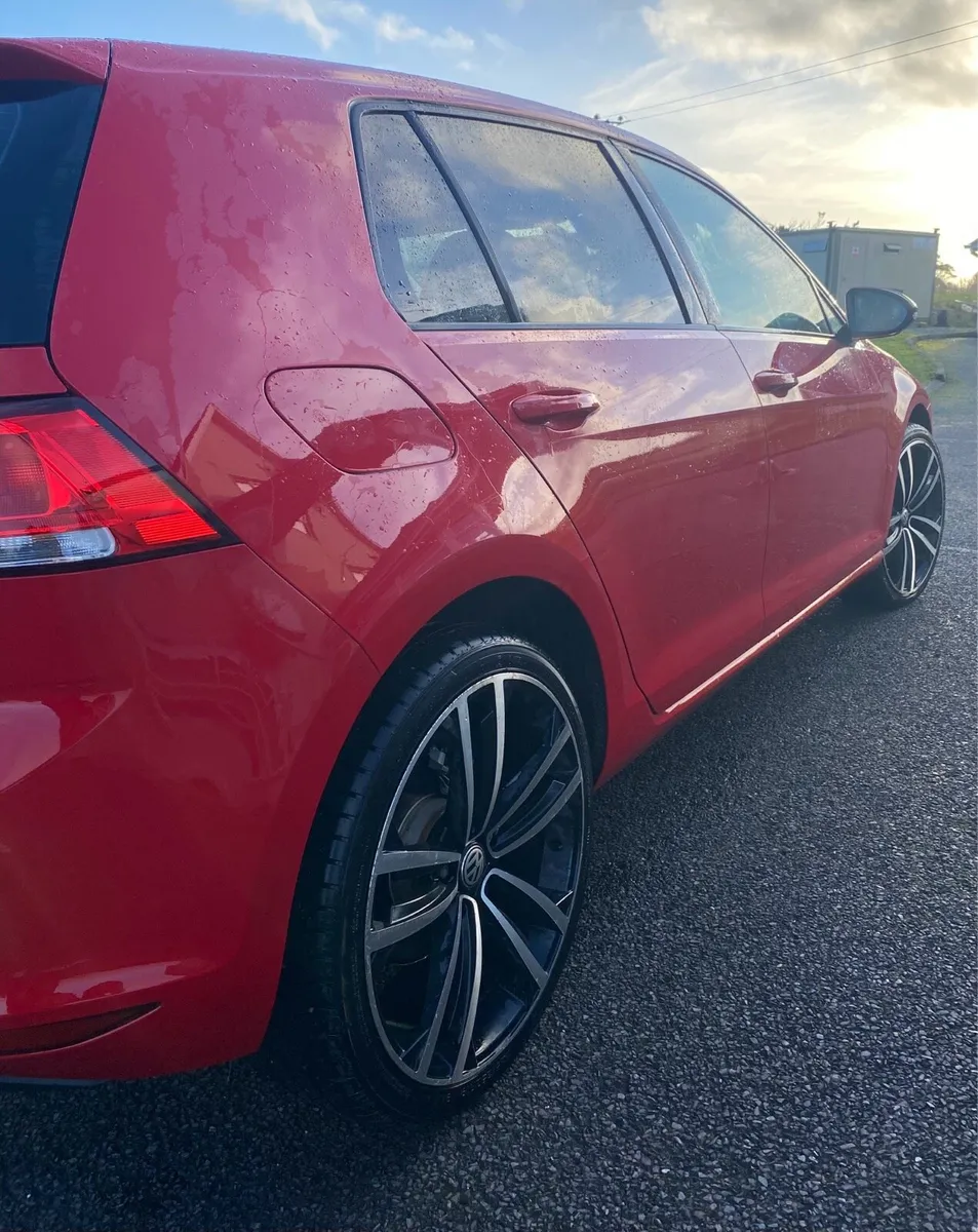 151 Volkswagon Golf TSI 1.2 automatic petrol - Image 2