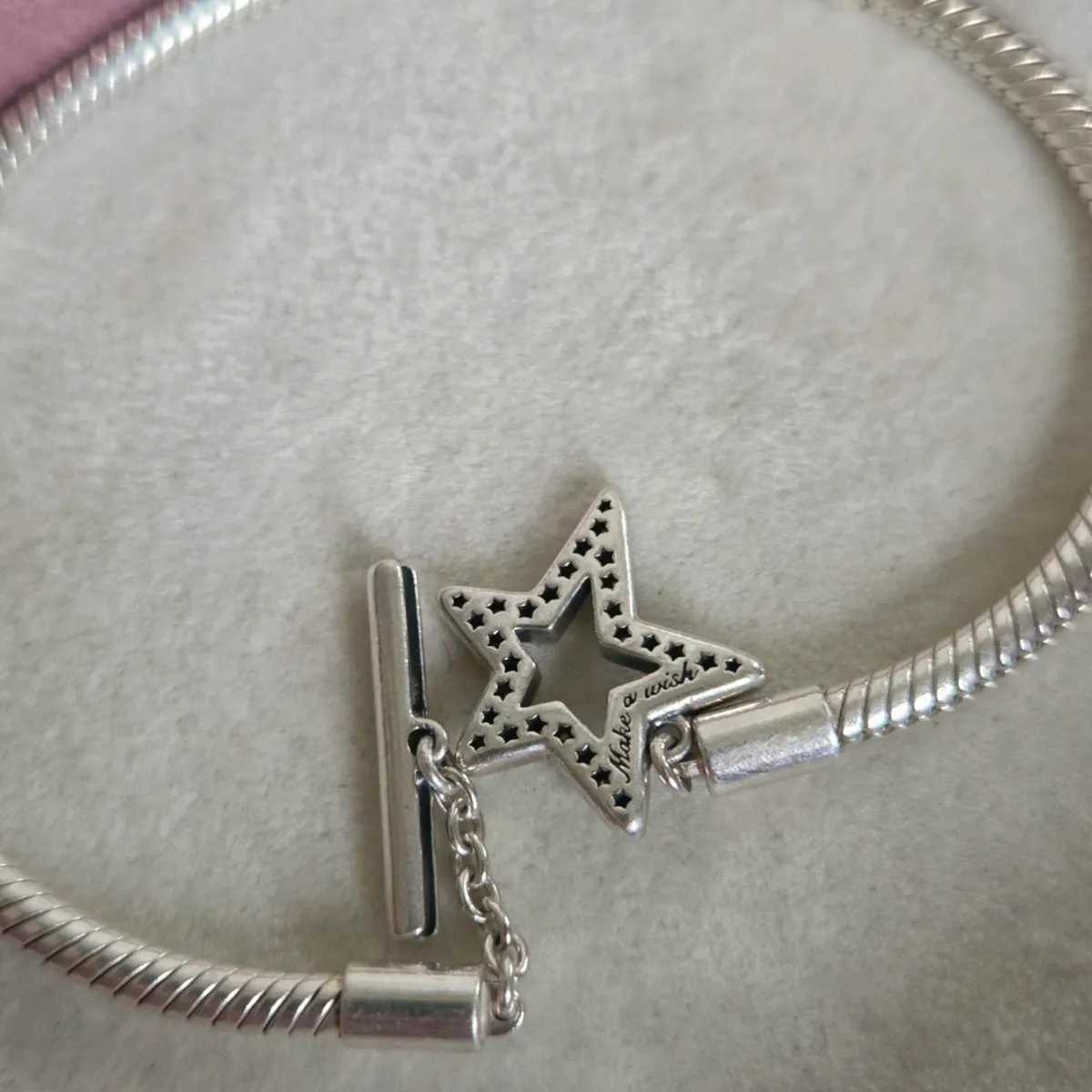 Pandora bracelet asymmetrical star T-bar - Image 4