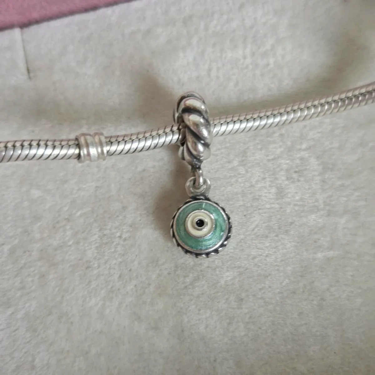 Pandora dangle charm green eye perfect condition - Image 3