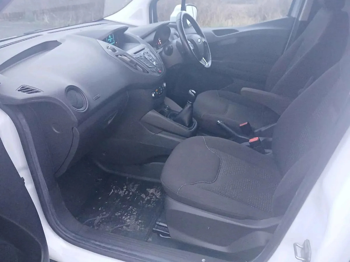 FORD COURIER (181) 2 SEATER DOE 29/05/26 - Image 4