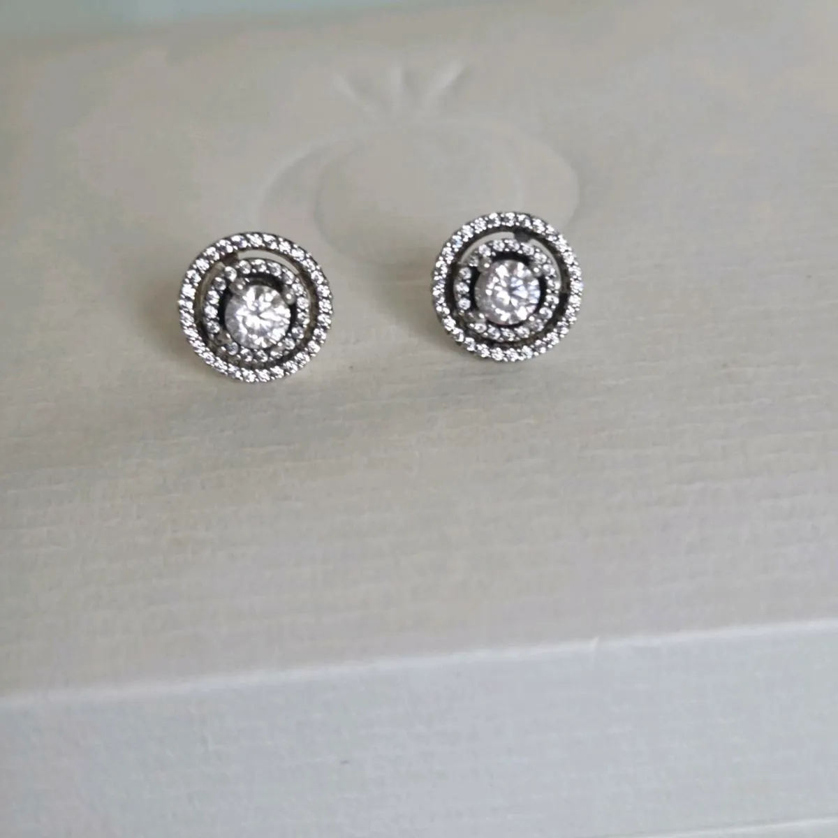 Pandora sparkly double halo stud earrings - Image 2