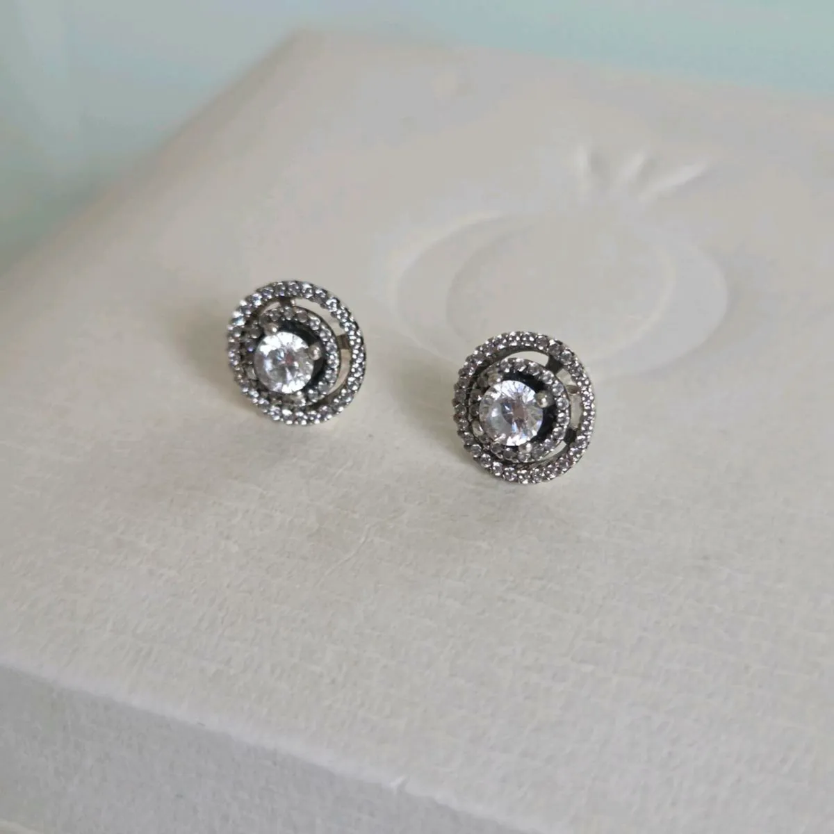 Pandora sparkly double halo stud earrings - Image 3