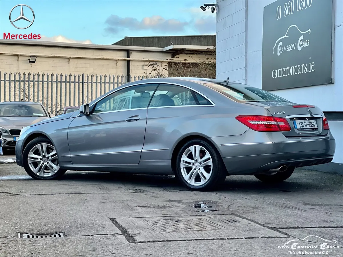 MERCEDES BENZ E220 COUPE 2.1 COOL CAR - Image 4