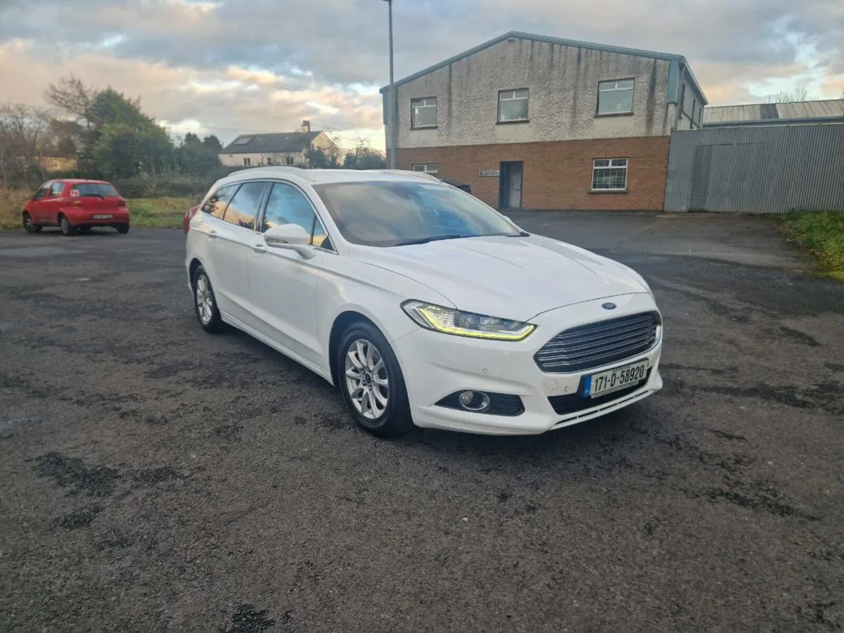 Ford Mondeo estate titanium spec - Image 4