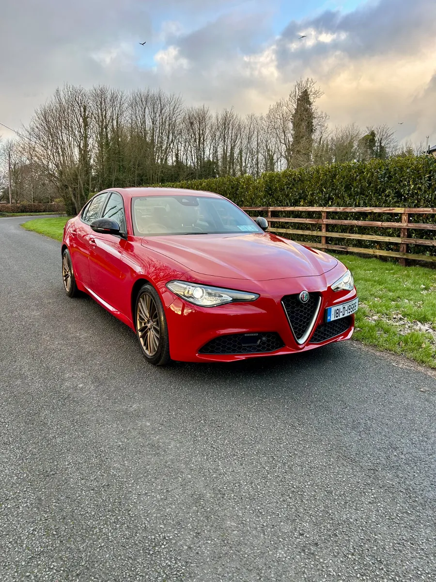 Stunning Alfa Romeo Giulia 2018 - Image 2
