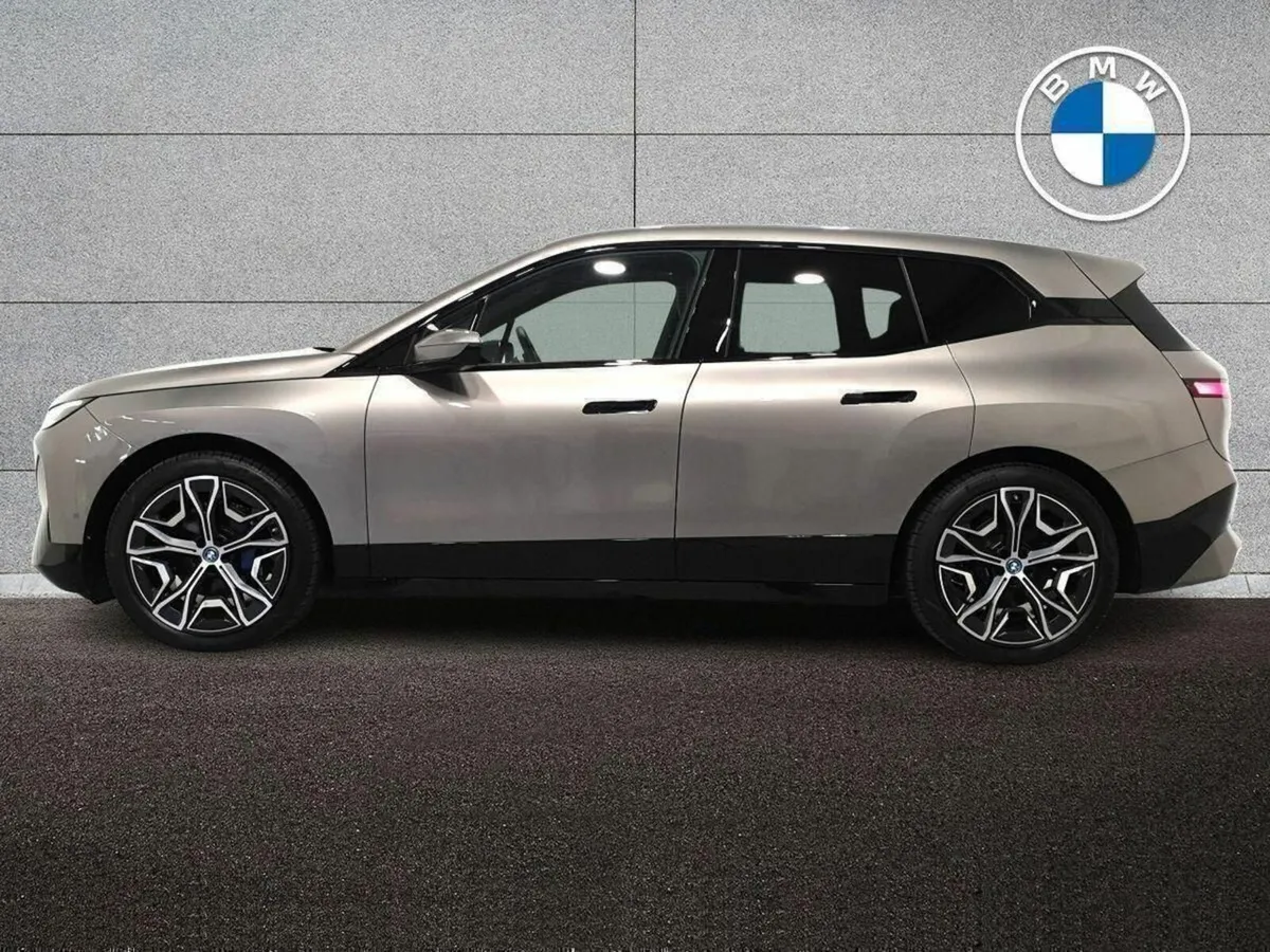 BMW iX xDrive50 M Sport - Image 3