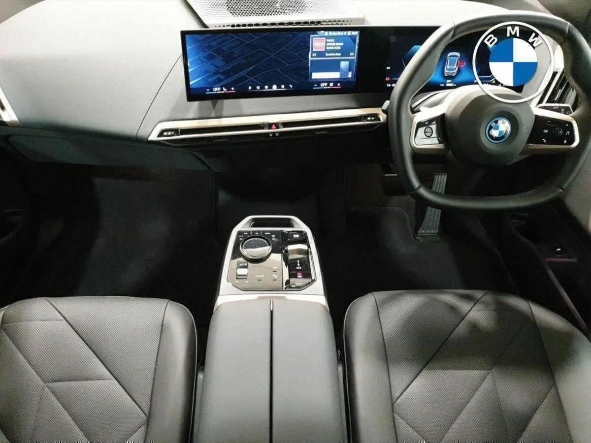 BMW iX xDrive50 M Sport - Image 4