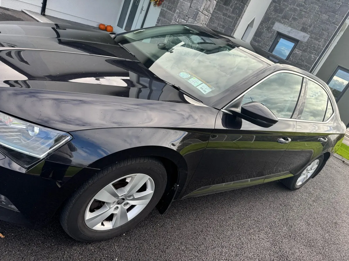 Skoda Superb 2019 DSG Automatic - Image 4