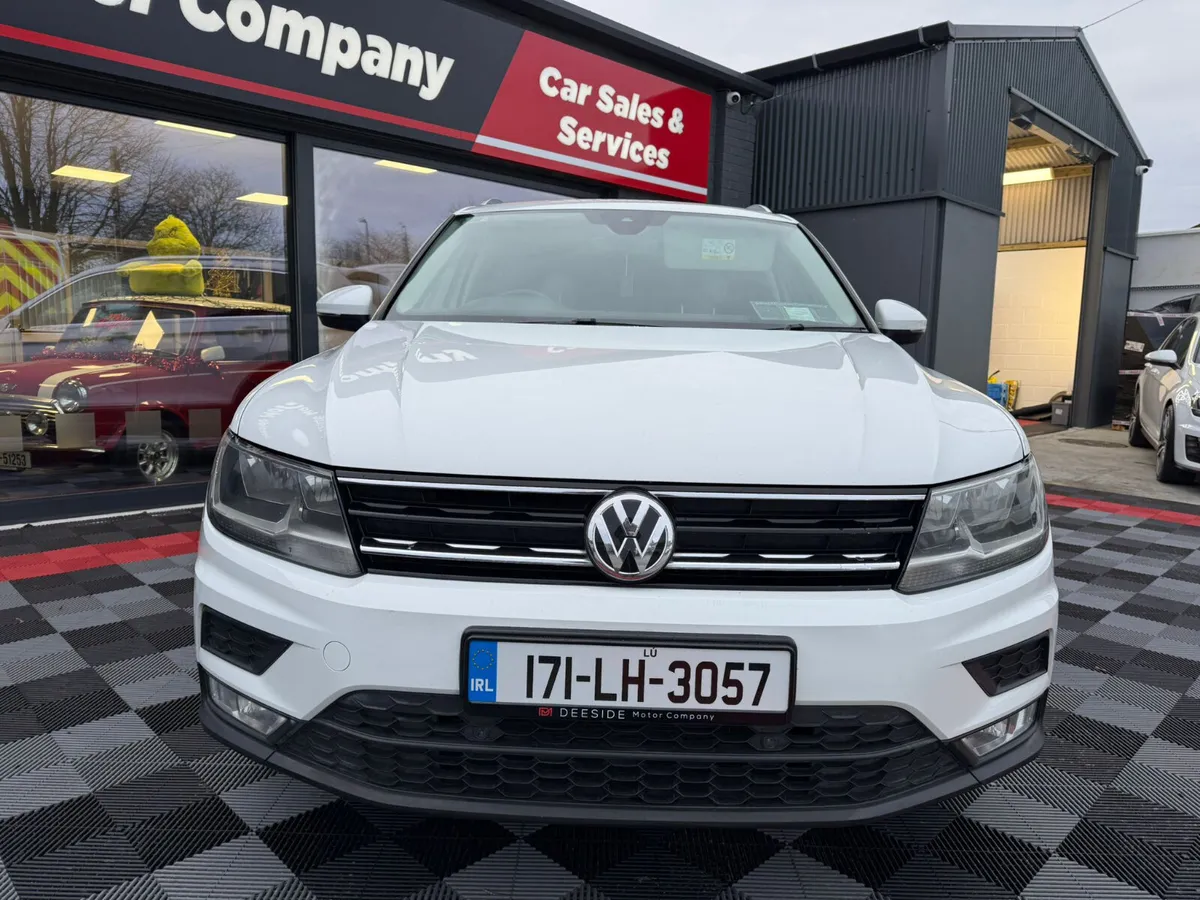 Volkswagen Tiguan 2017, SE , SERVICE , WARRANTY, - Image 4