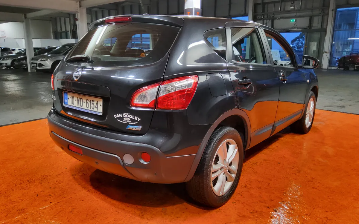 Nissan Qashqai 2010 - Image 4