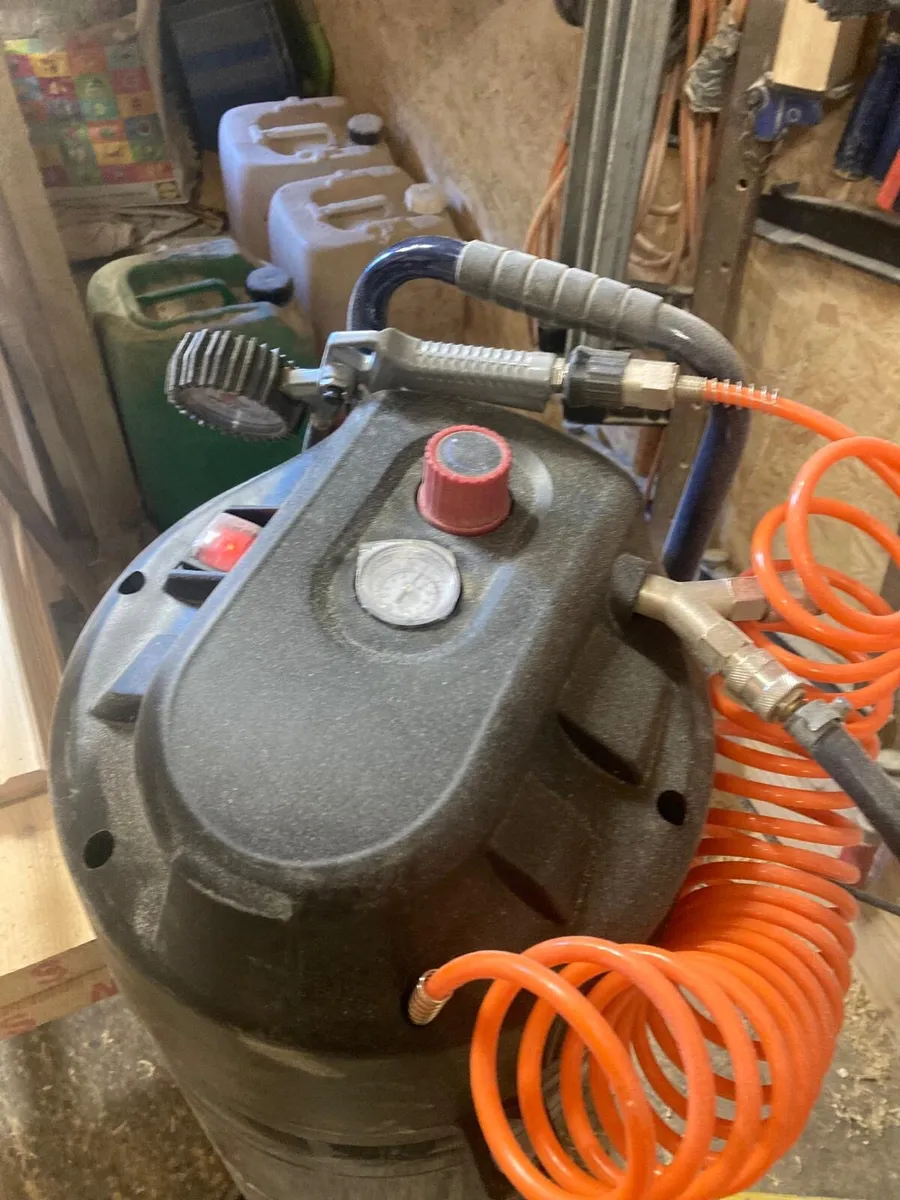Air compressor 50L - Image 1