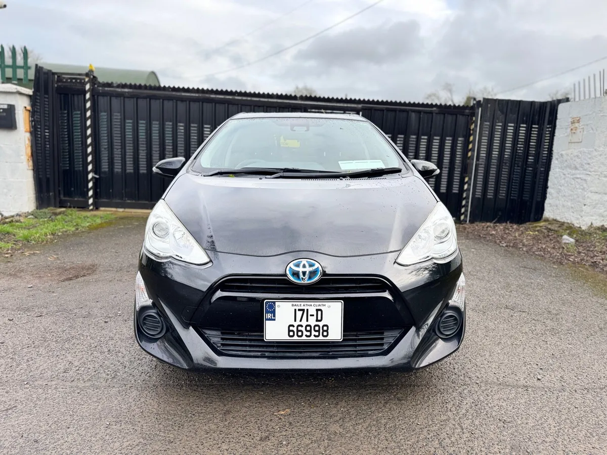 2017 TOYOTA AQUA. 2 YEAR NCT. AUTO 1.5L HYBRID - Image 2