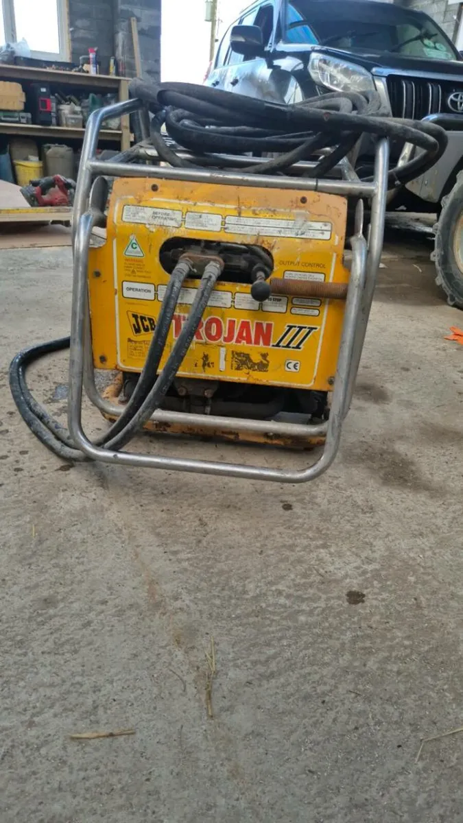 JCB powerpack Breaker - Image 3