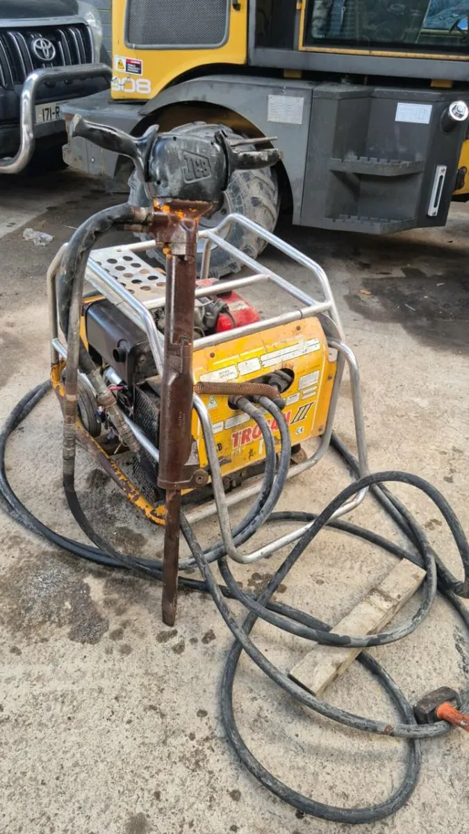 JCB powerpack Breaker - Image 4