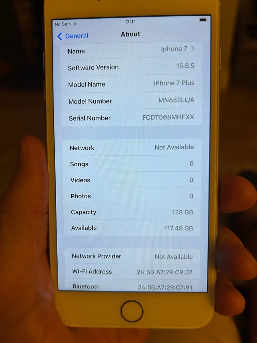 Apple iPhone 7 unlocked - Image 4